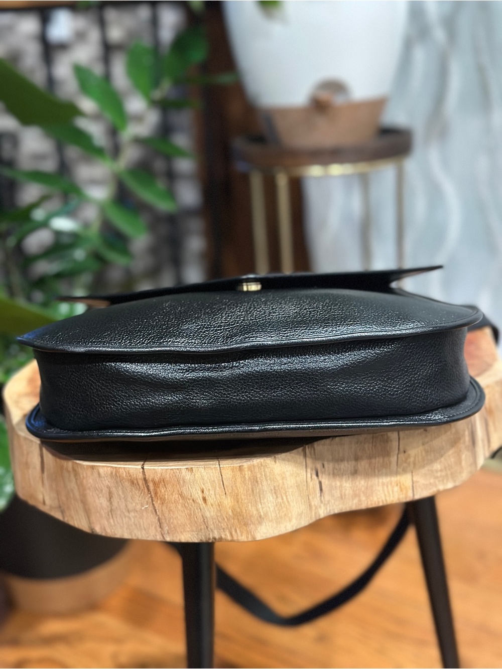 Vintage YSL Yves Saint Laurent Black Pebbled Leather Crossbody Bag - Picture 11 of 12